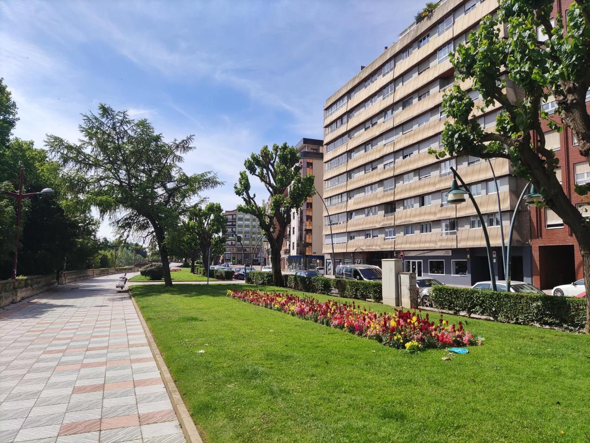 Leon Riverside Flat Zewnętrze zdjęcie